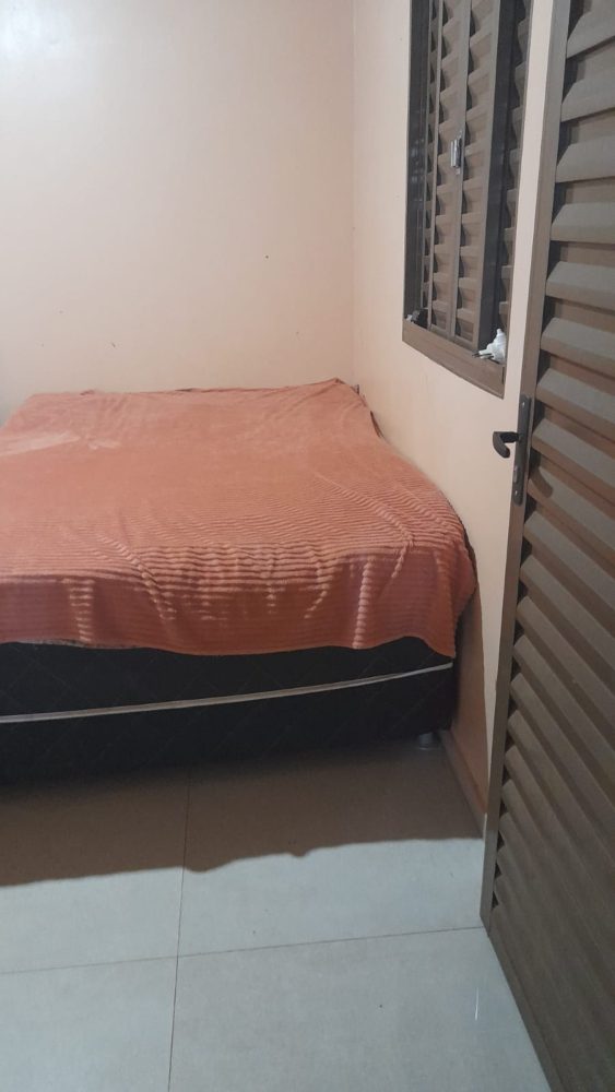 cace09ff-0279-4343-854d-9170d51ee530