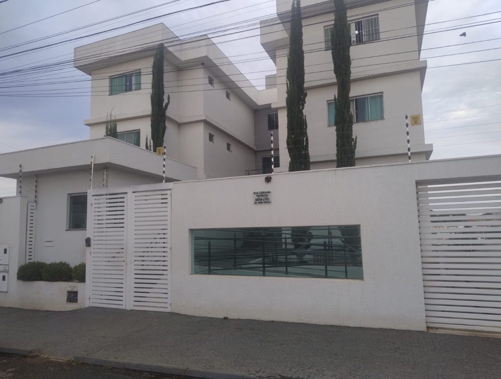 b207c871-b577-4164-a83f-7c433617305a