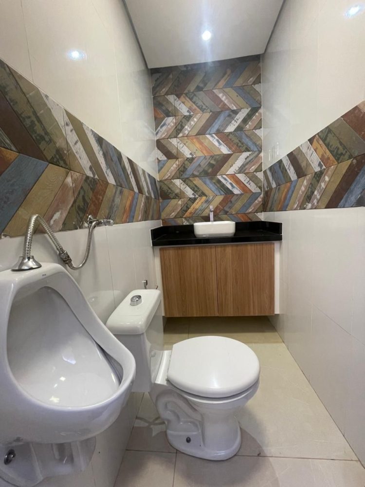 be0b98fc-ad94-4c45-b8f5-6fe109ce5b32