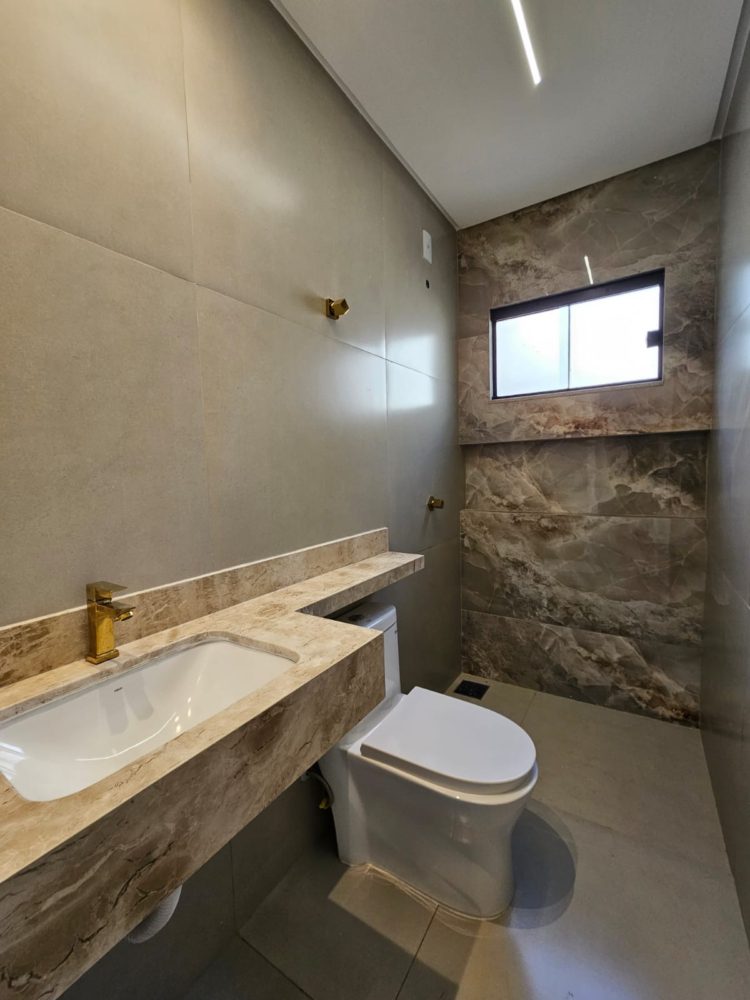 c375d61e-3d7b-4be2-8f2c-a99c079d5a91