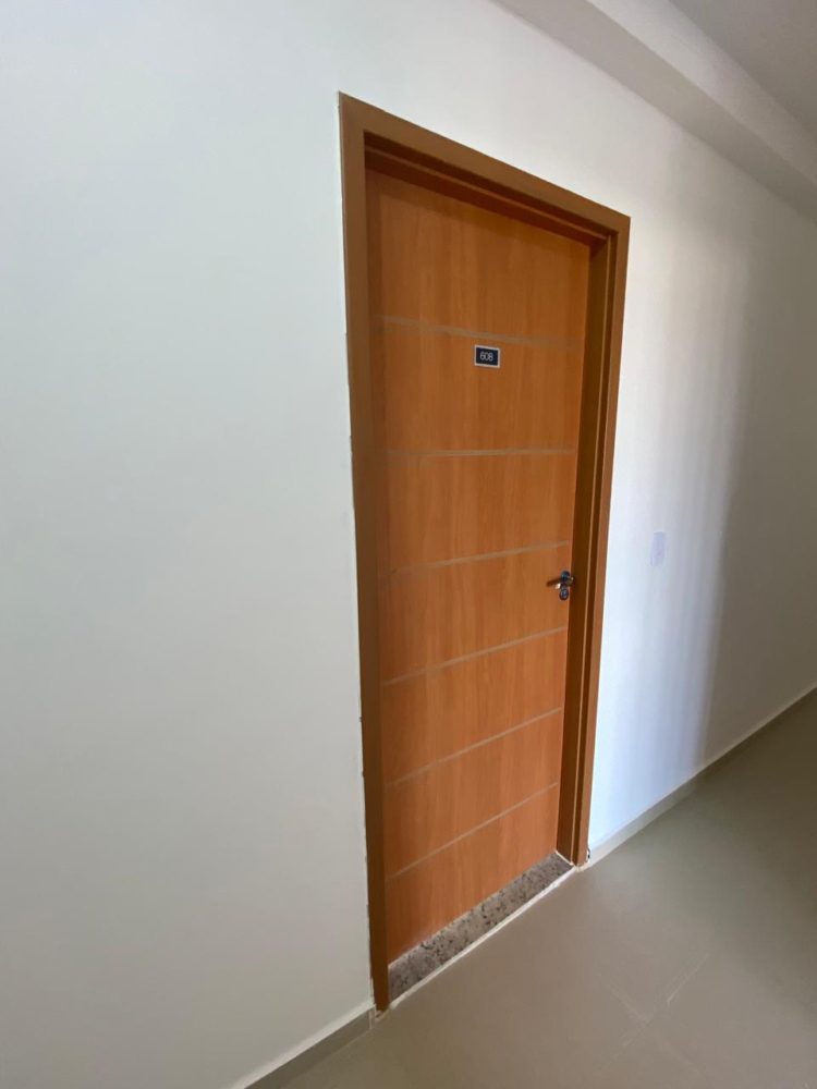 1000849707
