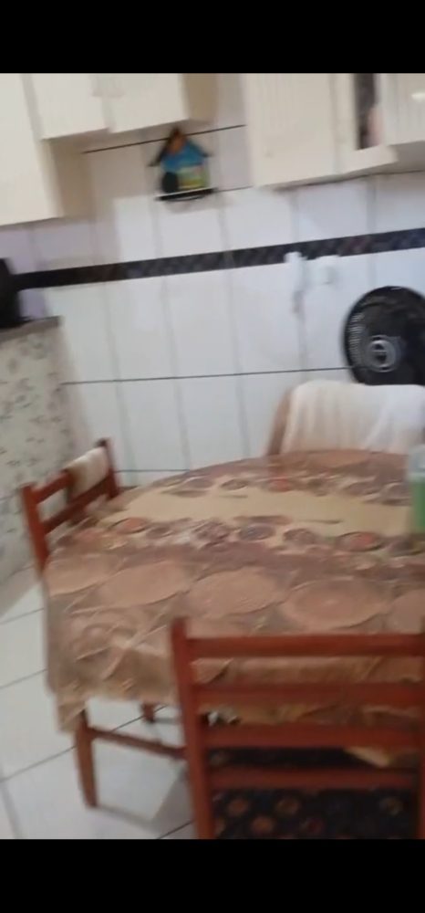 1000850744