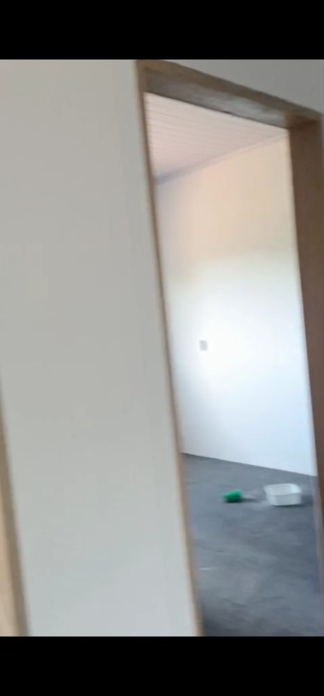 1000857434